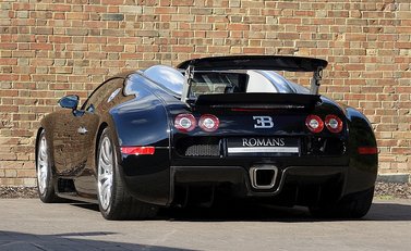 Bugatti Veyron 16.4 11