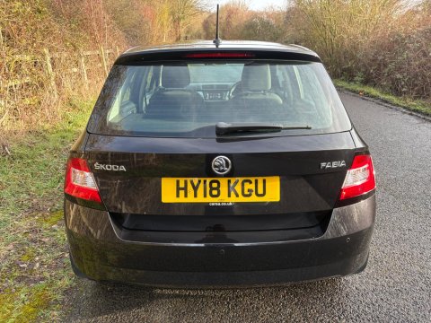 Skoda Fabia SE TSI 8