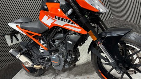 KTM Duke 2019 ONLY 11K RUNNING PROJECT NAKED BIKE 125CC 9