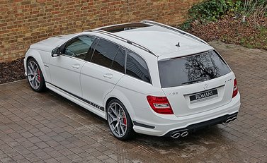 Mercedes-Benz C Class AMG Estate Edition 507 27