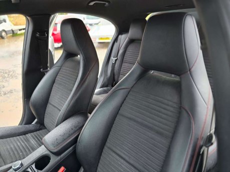 Mercedes-Benz A Class 2.1 A200d AMG Line (Premium) Hatchback 5dr Diesel 7G-DCT Euro 6 (s/s) (136  41