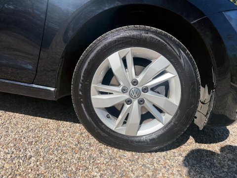 Volkswagen Polo 1.0 TSI SE Euro 6 (s/s) 5dr 21