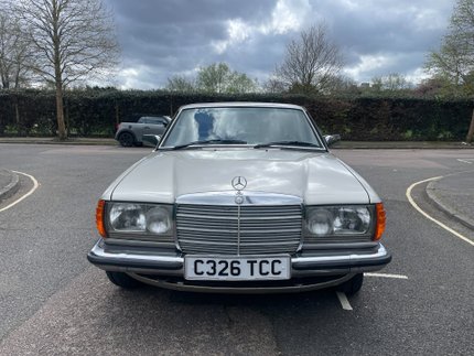 Mercedes-Benz W123 280CE 4