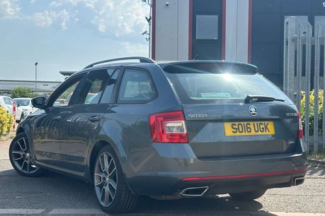 Skoda Octavia 2.0 TDI vRS Estate 5dr Diesel DSG Euro 6 (s/s) (SNav) (184 ps) 19