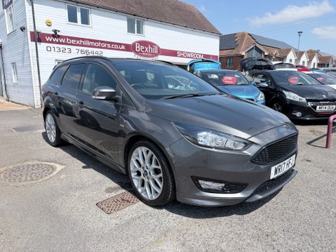 Ford Focus 1.5 ST-LINE TDCI 4