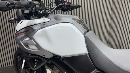 Suzuki V-Strom 1000 2017 15K ADVENTURE BIKE 1000CC LONG MOT WARRANTY TOURER 36