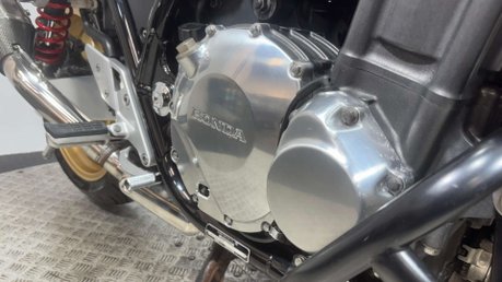 Honda CB 2008 26K OUTSTANDING CONDITION NEW MOT MUSCLE BIKE 1300CC 16