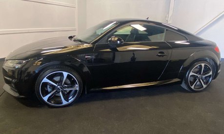 Audi TT 1.8 TT Black Edition TFSI 3dr