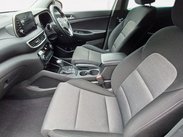 Hyundai TUCSON T-GDI SE NAV 13