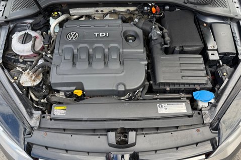 Volkswagen Golf SE TDI BMT -£20 ROAD TAX -1 OWNER -11 SERVICES -SATNAV -ADAPTIVE CRUISE 50