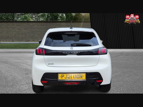 Peugeot 208 PURETECH ALLURE S/S 8