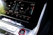Audi RS6 Avant QUATTRO CARBON BLACK. VAT Q. WARRANTY. HEATED & COOLED SEATS. B & O. 15
