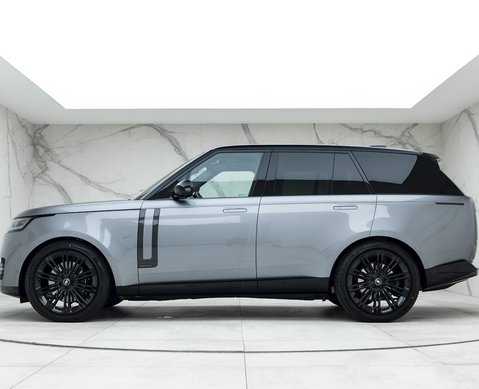 Land Rover Range Rover P530 Autobiography 