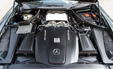 Mercedes-Benz Amg GT GT S 25