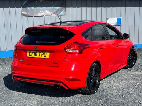 Ford Focus 1.5T EcoBoost Zetec S Red Edition Euro 6 (s/s) 5dr 10