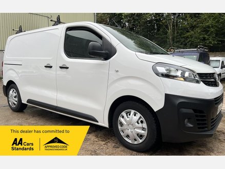 Vauxhall Vivaro 1.5 Turbo D 2700 Dynamic Panel Van 6dr Diesel Manual L1 H1 Euro 6 (s/s) (10