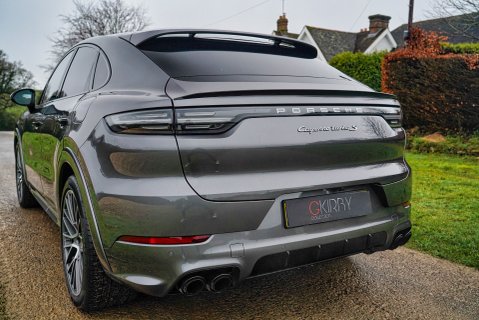 Porsche Cayenne TURBO S E-HYBRID 25