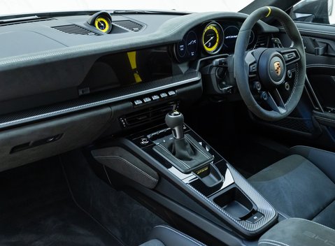 Porsche 911 GT3 RS (992) 15