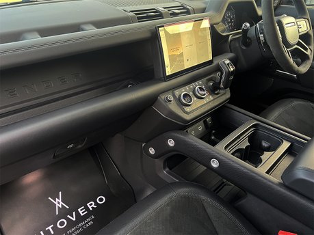 Land Rover Defender V8 54