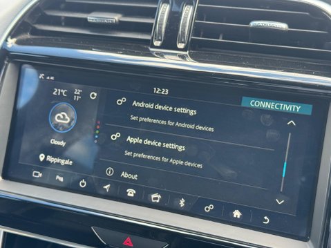 Jaguar XE 2.0 P250i R-Dynamic S Auto Euro 6 (s/s) 4dr 27