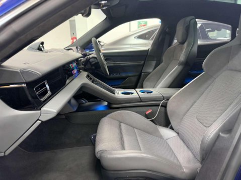 Porsche Taycan Performance Plus 93.4kWh Turbo Saloon 4dr Electric Auto 4WD (680 ps) 43