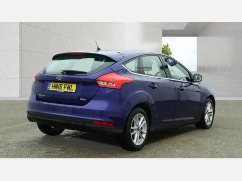 Ford Focus 1.0T EcoBoost Zetec Euro 6 (s/s) 5dr 4
