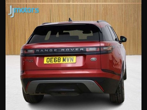 Land Rover Range Rover Velar 2.0 D240 R-Dynamic HSE SUV 5dr Diesel Auto 4WD Euro 6 (s/s) (240 ps) 7