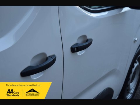 Vauxhall Combo 1.6 Combo 2300 Edition S/S L2H1 15