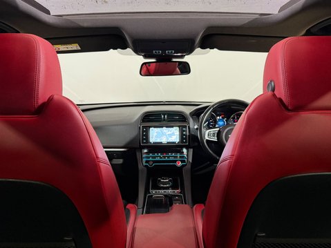 Jaguar F-Pace S 3.0 V6 DIESEL AWD AUTOMATIC 13