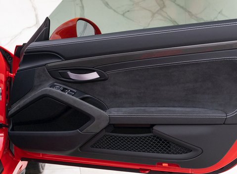 Porsche 911 (991.2) GT3 RS Weissach 19