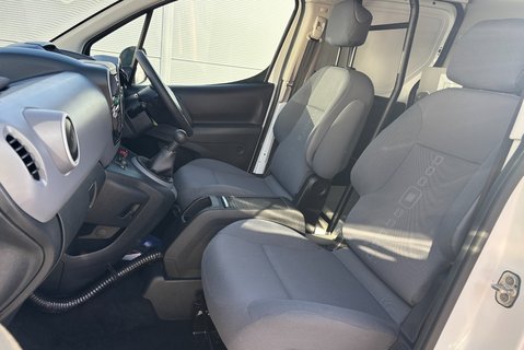 Citroen Berlingo 750 L2 1.6 Hdi 90 ps - Dog Van with Air Conditioning - Ex MOD 3