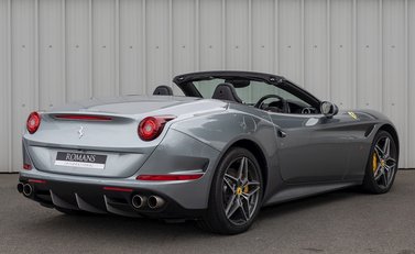 Ferrari California T 7