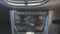 Vauxhall Astra 1.4i Turbo SRi Hatchback 5dr Petrol Auto Euro 6 (s/s) (150 ps) 38