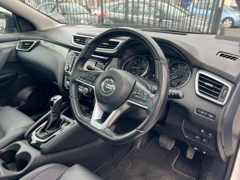 Nissan Qashqai 1.3 DIG-T Tekna DCT Auto Euro 6 (s/s) 5dr 18