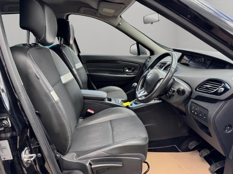 Renault Grand Scenic 1.5 dCi ENERGY Dynamique TomTom Euro 5 (s/s) 5dr 12