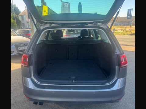 Volkswagen Golf 2.0 TDI BlueMotion Tech GT DSG Euro 6 (s/s) 5dr 28