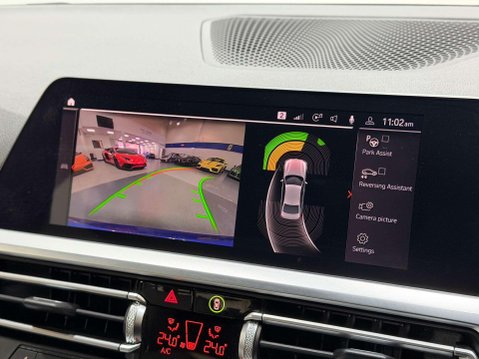 BMW 3 Series 2.0 330e 12kWh M Sport Saloon 4dr Petrol Plug-in Hybrid Auto Euro 6 (s/s) ( 44