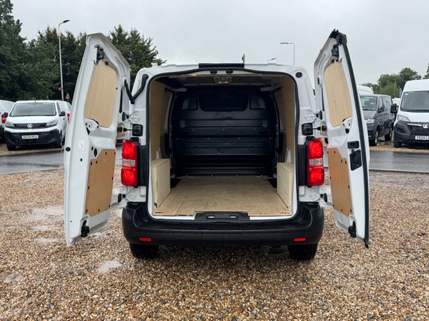 Citroen Dispatch MWB L2H1 Low Roof Enterprise 280 EURO 6 8