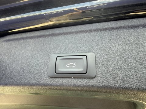 Audi A4 2.0 TDI 35 Sport Estate 5dr Diesel S Tronic Euro 6 (s/s) (150 ps) 22