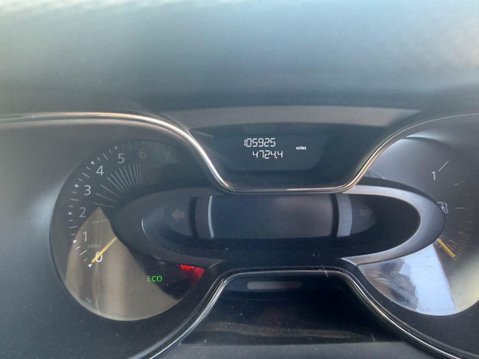 Renault Captur 0.9 TCe ENERGY Dynamique Nav SUV 5dr Petrol Manual Euro 6 (s/s) (90 ps) 25