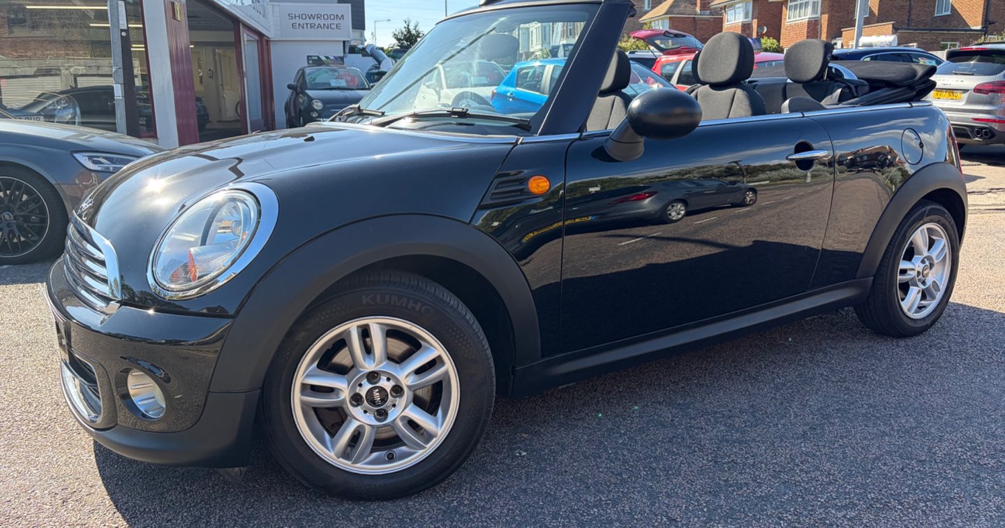2012 MINI Convertible