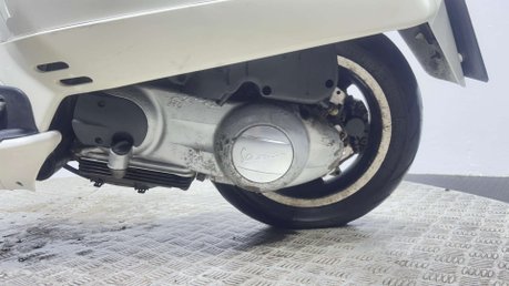 Piaggio Vespa GTS 2010 GOOD RUNNING 300CC PROJECT FAST SCOOTER + MOT 12