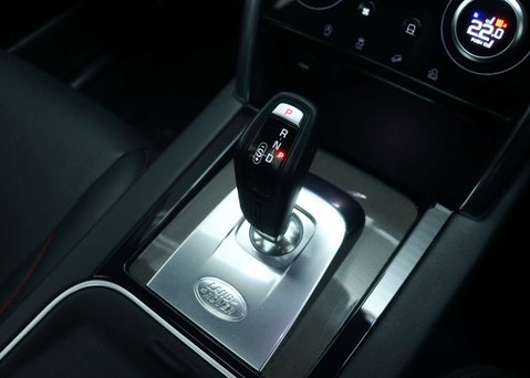 Land Rover Discovery Sport 2.0 Discovery Sport R-Dynamic HSE D Auto 4WD 5dr 36