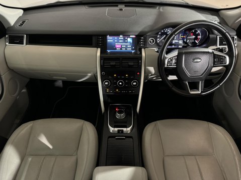 Land Rover Discovery Sport TD4 HSE 11