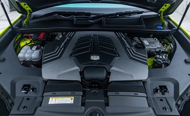 Lamborghini Urus PERFORMANTE 54