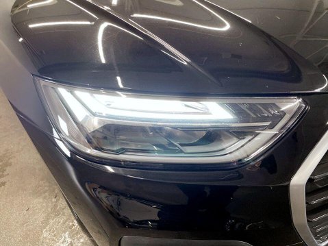Audi Q5 2.0 TDI 40 Sport SUV 5dr Diesel S Tronic quattro Euro 6 (s/s) (204 ps) Air 9