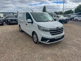 Renault Trafic AUTO SWB L1H1 Low Roof LL31 Air Con Alloys Cruise Nav EURO 6 3