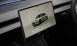 Tesla Model 3 LONG RANGE AWD Enhanced Autopilot AutoPark & Summon              24