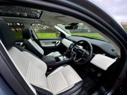 Land Rover Discovery Sport R-DYNAMIC HSE PHEV 30