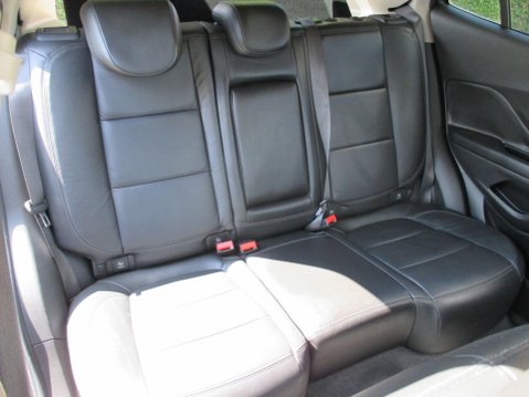 Vauxhall Mokka X 1.6i Elite Euro 6 (s/s) 5dr 28